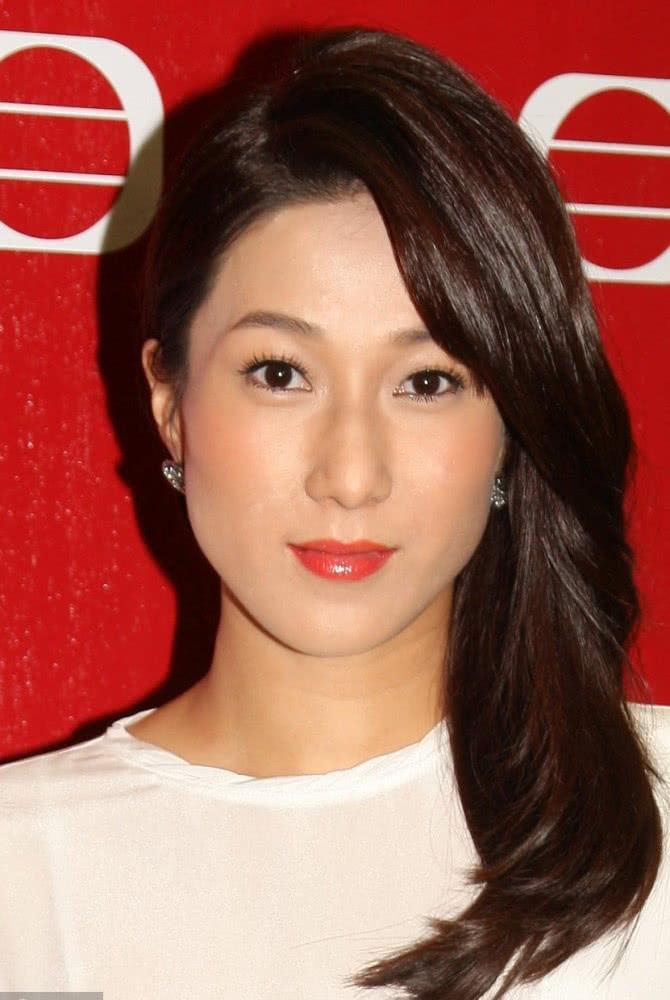 她是TVB“男神收割机”，钟嘉欣时隔3年推出新歌