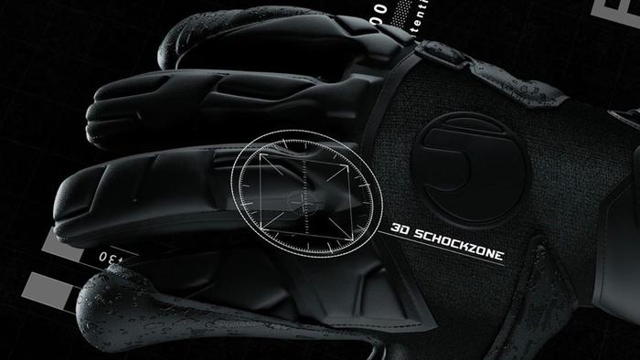 Uhlsport发布“Black Edition”系列门将手套