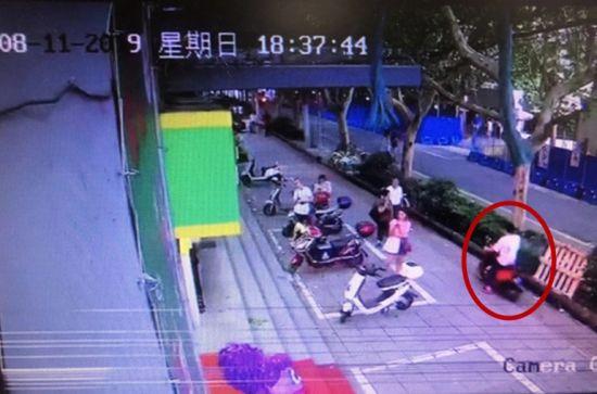 长宁警方抓获两名盗窃电动自行车嫌疑人