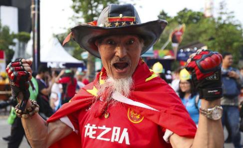 武磊入选福布斯榜，艾克森归化入国足，是否说明中国足球在崛起？