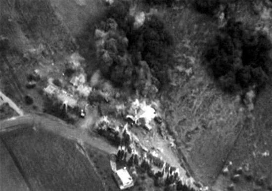把敌人送入地狱！俄空军连续精确毁灭叙反政府武装营地