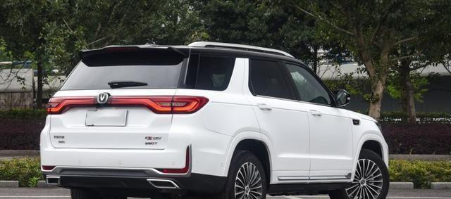 想入手7座SUV，长安cs95值得入手吗？对比同级别它有优势吗？