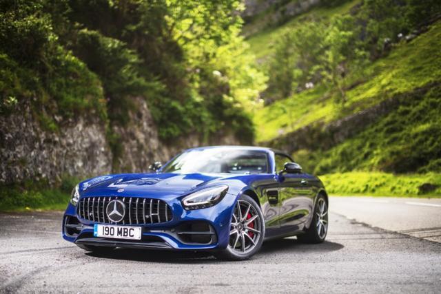 漂亮的AMG GTS，敞篷很加分！