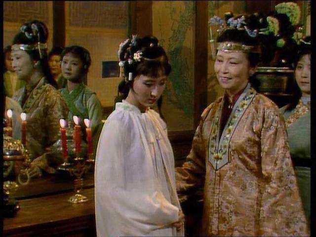 王夫人不喝林黛玉的茶，是不是表示拒绝宝黛姻缘？