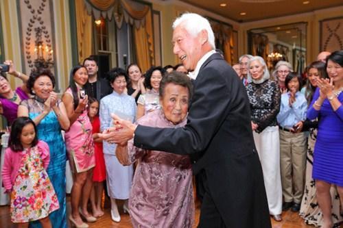 上海滩最后一位名媛，目睹丈夫和子女去世，一人优雅活到了112岁