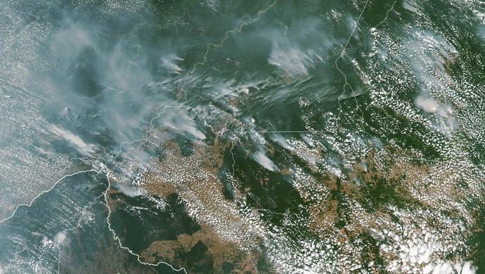 “地球之肺”燃烧：亚马孙雨林大火创纪录，圣保罗白昼如夜