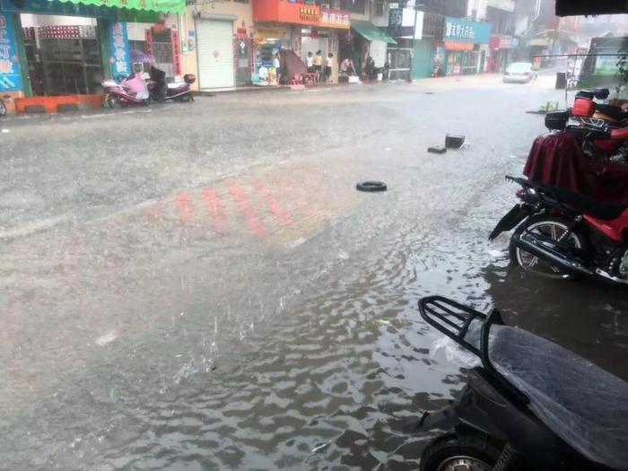 大雨整整下了一天……惠东梁化、惠城仍图雨量最大