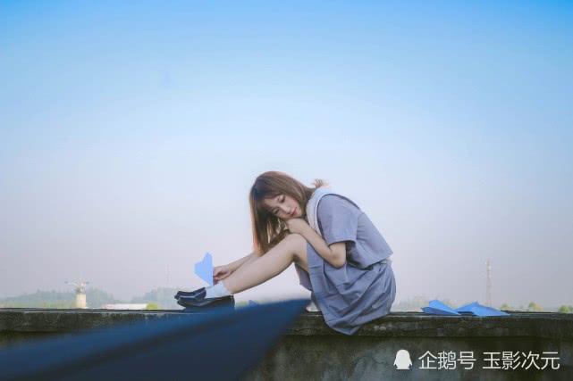 JK制服：你是比任何尽头，都更加遥不可及的人