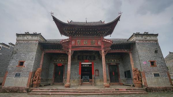 论江西赣派建筑与安徽徽派建筑的异同