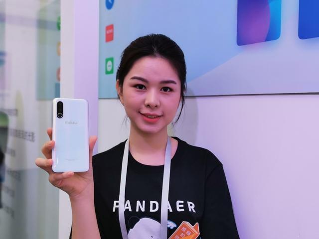 不止骁龙855+平台，搭载全新Flyme 8，圈点魅族16s Pro实际表现