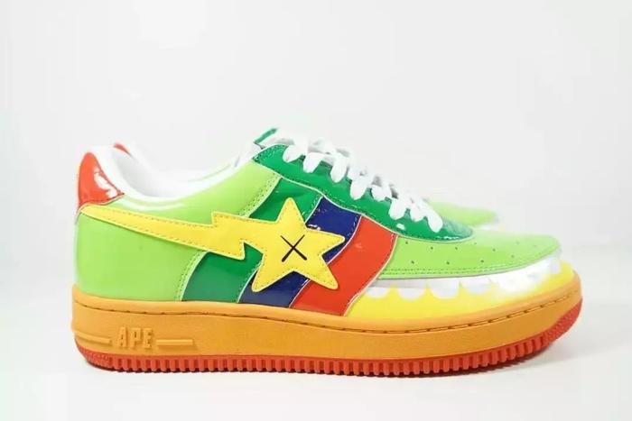 AF1、​BAPE STA领衔！这些相似鞋款你分得清吗？