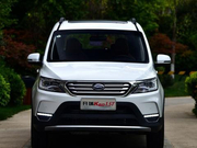 仅3.24W就有大7座+隐私玻璃入门1.5四缸引擎，还看啥五菱宏光S3