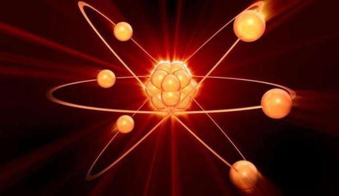 原子弹发明之前，爱因斯坦是如何知道原子核中含有巨大能量的？