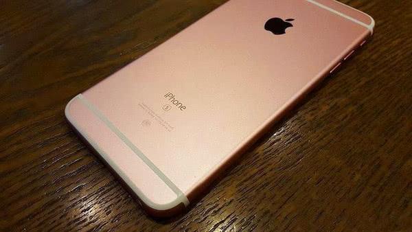 iPhone6sPlus过时了？用户给出3点原因，看完懂了！