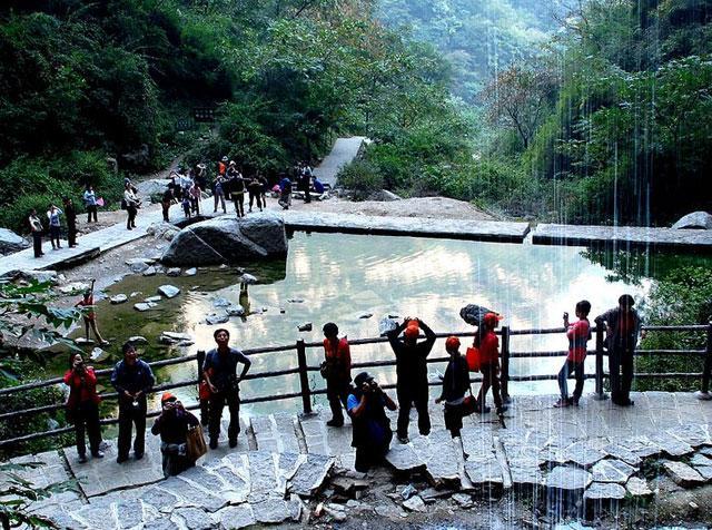 郭亮村：太行绝壁上的村庄