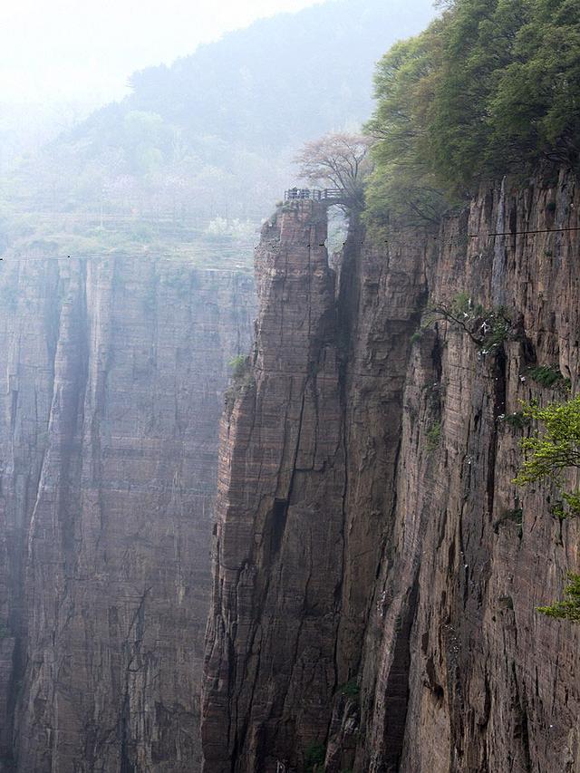 郭亮村：太行绝壁上的村庄