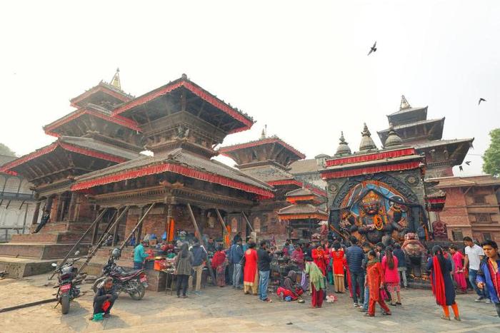 尼泊尔的世界遗产，几十座寺庙差点毁于一场大地震