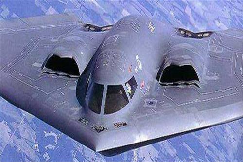 美国轰炸机B-21代替B-2，空对空作战不是问题！即将能使用