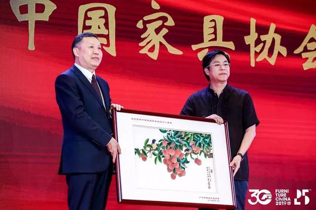 中国家具协会成立30周年暨中国国际家具展览会25周年庆典举办
