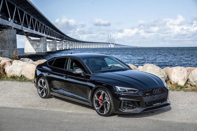 奥迪RS5 sportback这一代的奥迪RS5 sportback整体感觉都还不错