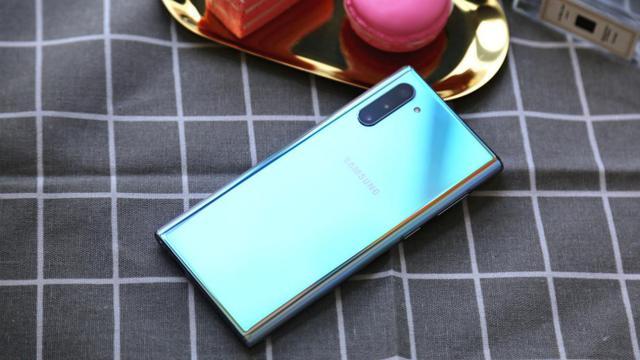 三星Galaxy Note10（莫奈彩）评测：缔造“印象派”的梦幻外观