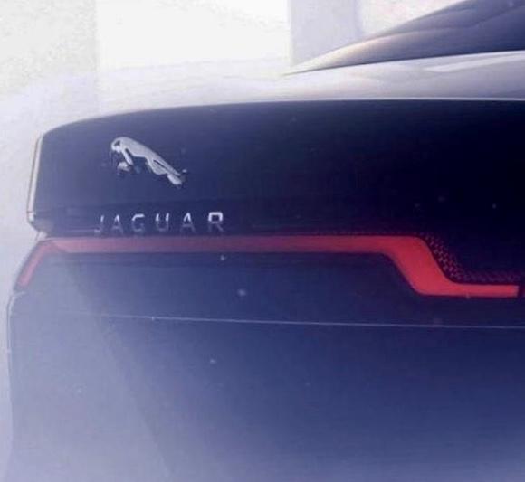 法兰克福车展捷豹曝光全新XJ车型的尾灯设计