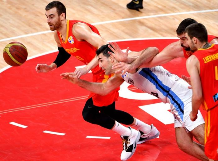 马克·加索尔一位伟大的球员，创篮球世界杯、NBA同年双冠军纪录