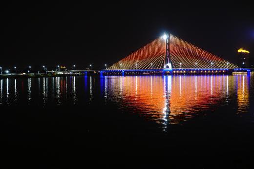 唯美呈现！再见潮州大桥这幕美景，要等明年中秋才有！