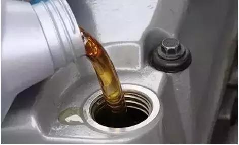 发动机为什么漏油？原来是“它”惹的祸！