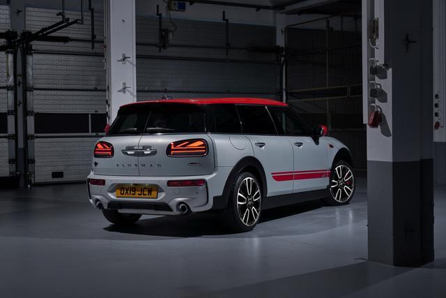 2020款MINI CLUBMAN亮相澳大利亚，302马力，百公里加速4.9秒