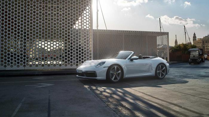 保时捷发布新一代911 Carrera 4发布，国内已开启预售