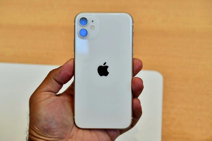 华为新机到来之际，iPhone11系列全线破发，有点扎心了！