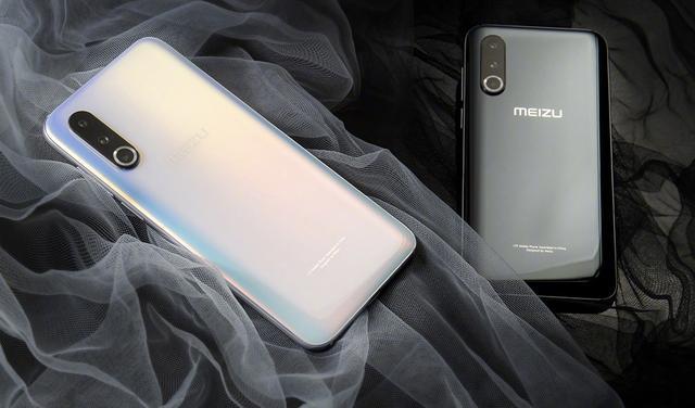 月薪3000如何优雅买iPhone11？网友：不如不买