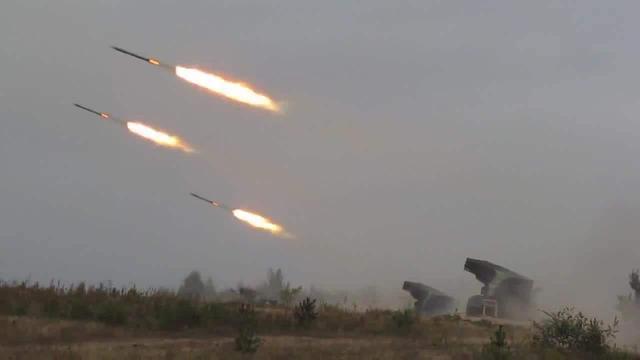 伊朗革命卫队突袭以色列：以军不是沙特，直接摧毁伊朗远程火箭炮