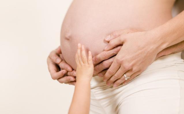 孕期能坚持3个好习惯的孕妈，胎儿发育会很棒，出生后也是小可爱