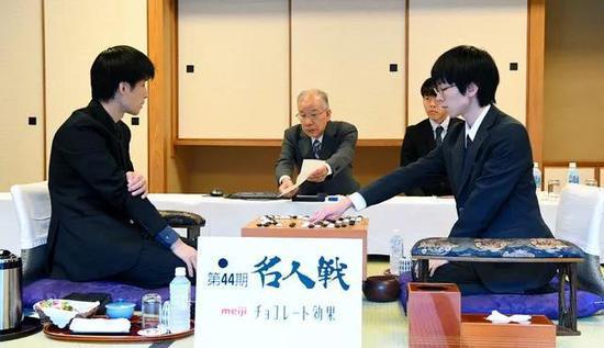 龙星战，天才少女，能否创造日本围棋的历史？
