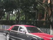 660万双色宾利雅致现广东，挂两地车牌，一块牌译为“亚洲一号”