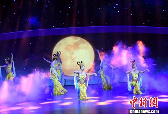 中国航天一线科技人员创作《问天》在北京航天城首演
