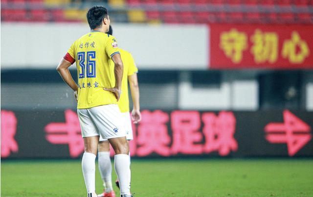 提前3轮去中乙报道！朱炯：申鑫降级是整个中国足球的悲哀