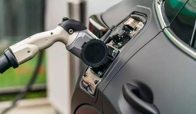 布局新能源 马自达首款电动车将亮相东京车展