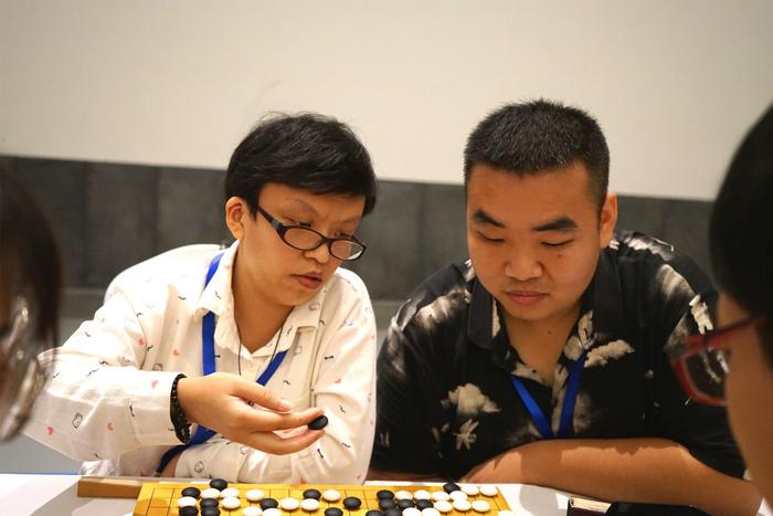 弈客围棋大会国庆如约而至 百余爱好者“棋”聚一堂