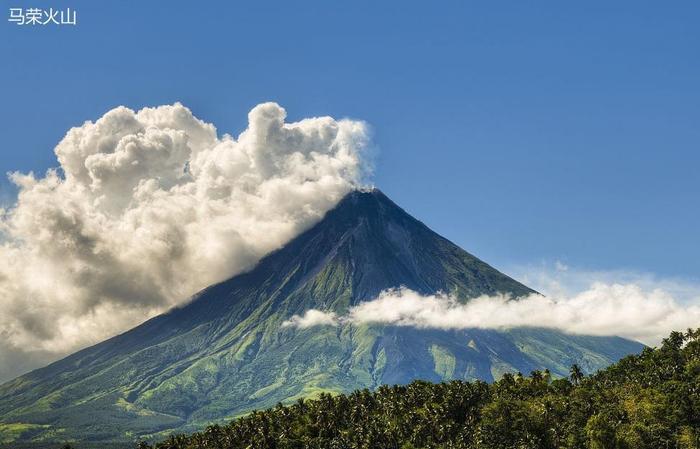地球表面火山喷发时的“岩浆”，是怎么形成的？