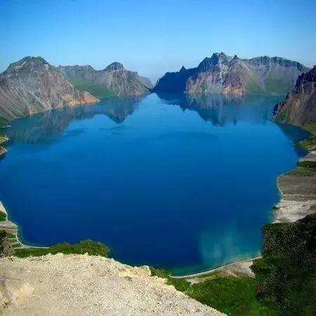 中国最大的高山堰塞湖，北方的西湖，著名旅游、避暑和疗养胜地