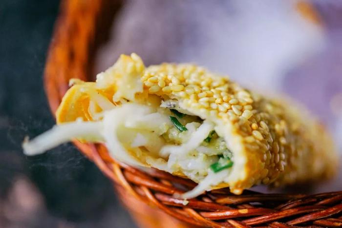 属于苏州的限定温柔小吃，都在鸡头米糖水芋艿鲜虾烧卖里