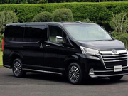 丰田又一“MPV”亮相，车长5.3米，双排航空座椅，配2.8T发动机