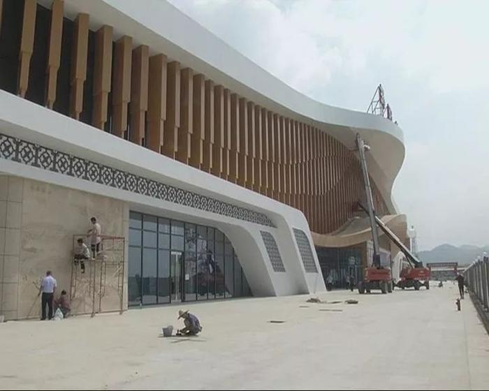 高铁揭阳站原来是这样的，赶紧来围观