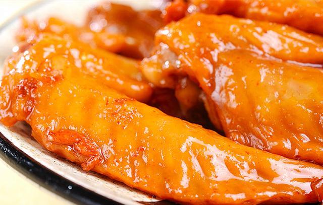 鸡翅尖真的有“毒素”吗，到底能不能吃？涨知识了