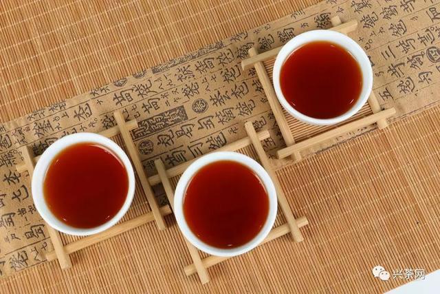 凭什么新式茶饮能受资本追捧，品牌茶企从中得到哪些启发？