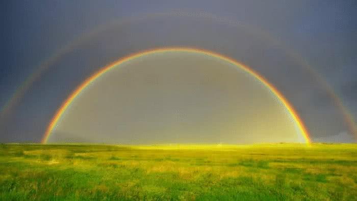 心理测试：七色的彩虹也暗含深意，从中看出你最需要什么！