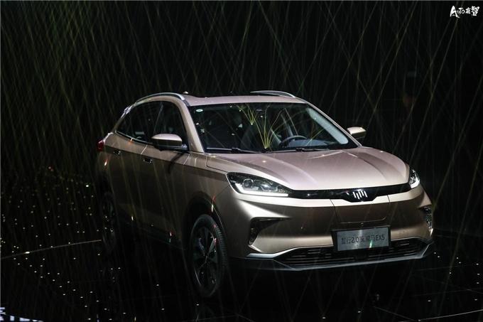 8月累计销售2175辆，威马EX5荣登造车新势力销量第一名